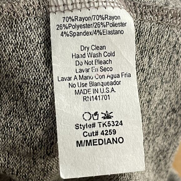 143 Story by Line Up Top‎ Ruffle Sleeve Pullover Womens M Soft Cozy - Picture 8 of 11